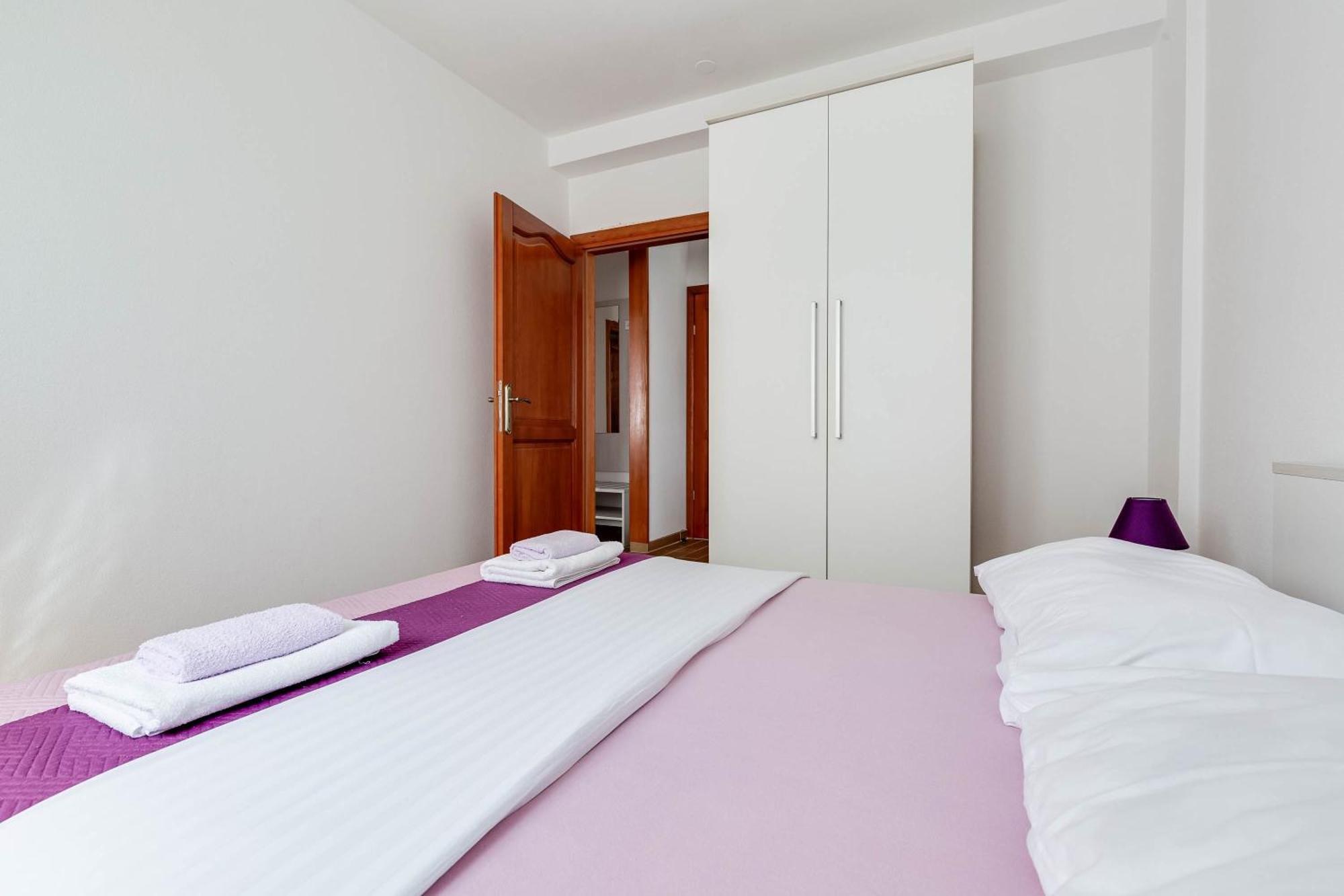 Apartmani Pocrnic Pakoštane Εξωτερικό φωτογραφία